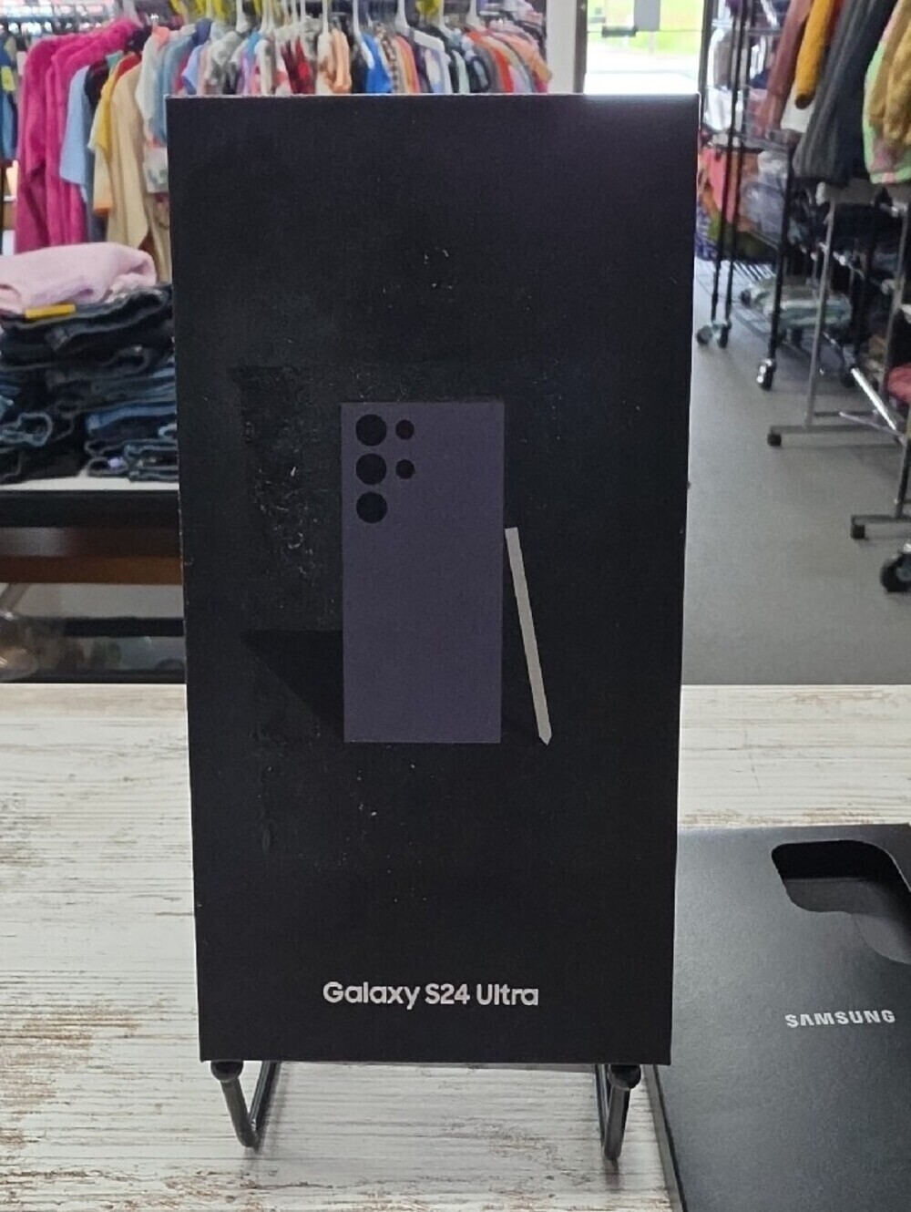 Samsung Galaxy S24 Ultra – 256GB – Violet | Unlocked | + Camera Lens Protector